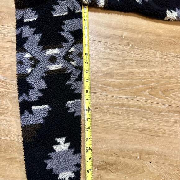 Lucky Brand Aztec Holiday Sherpa Full Zip Grey Jacket size M - Picture 5 of 7